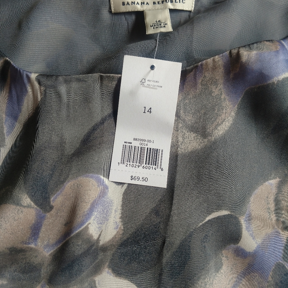 NWT Banana Republic Top - Picture 2 of 5